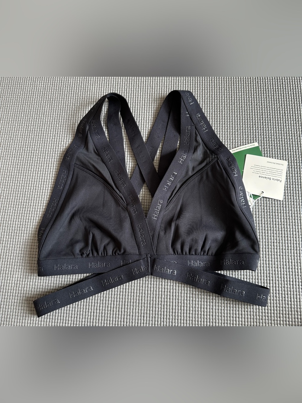 HALARA Black Crisscross Logo Sports Bralette